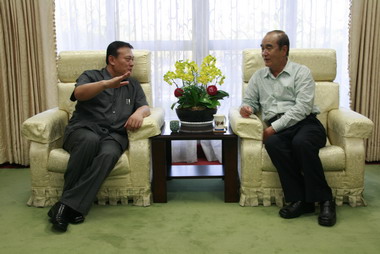 台灣省漁會理事長拜訪花蓮縣長(圖)