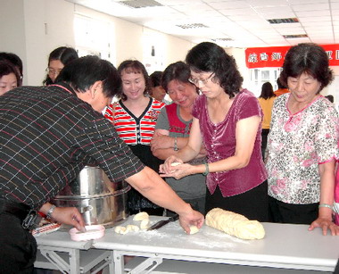 改良成功「台農57號」辦理養生料理DIY(圖)