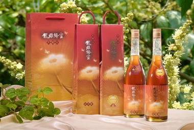 量少不漲價 大崗山龍眼蜂蜜評鑑蜜甜蜜上市(圖)