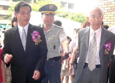 國立大里高中校長 游源忠今履任新職(圖)