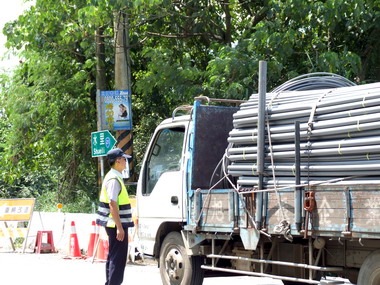 警方設置溫馨管制點獲得民眾(圖)