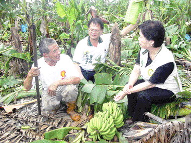 農業災情慘重未獲補助翁金珠為民發聲(圖)