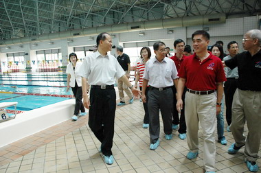 郝龍斌、鄭永金視察聽奧競賽場地(圖)