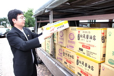 議長吳棋祥持續救災賑災(圖)