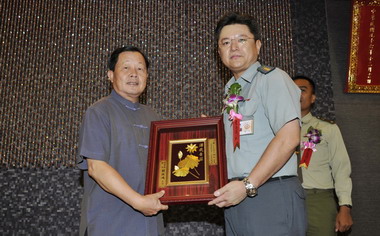 苗縣九三軍人節表揚敬軍愛民模範(圖)