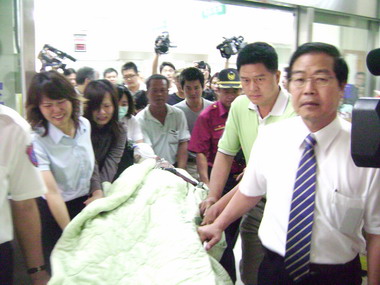 水里救生員張瑞賢救援因公殉職(圖)