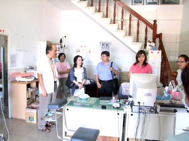 衛生署深入偏遠災區勘查慰問醫護人員(圖)