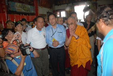 達賴喇嘛來屏東進行祈福消災之旅(圖)