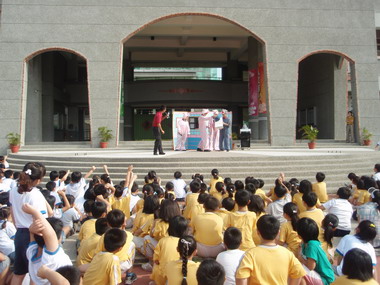 98年度「消防週」防火（災）宣導活動(圖)