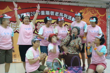 重陽活力綻放東區首開序幕熱鬧登場(圖)