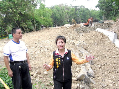 芋仔坑興建沉砂池  防護措施遭質疑(圖)
