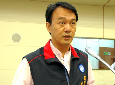 議員建議農產運銷公司調整蔬果促銷活動(圖)