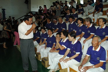 98年首長盃土風舞成果發表觀摩會(圖)