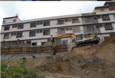 雙颱侵襲劉政鴻會勘頭份鎮濫坑里金印山莊(圖)