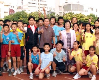 苗栗推動正向管教工作獲選98年績優縣市(圖)