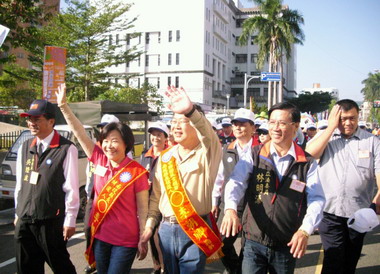 李朝卿抽中3號以鐵三角為拜訴求(圖)