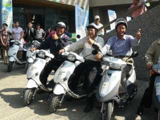 打造無碳島 小琉球提供遊客免費電動機車(圖)