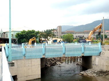 宜蘭縣府辦理安平橋暨橋台護岸改善工程(圖)