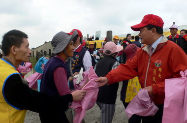 後龍秋季擴大淨灘活動(圖)