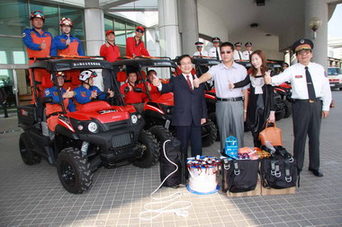 清心福全企業集團捐贈多功能消防器材(圖)