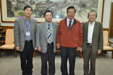 澎湖醫院新任院長李明杰拜會王乾發(圖)