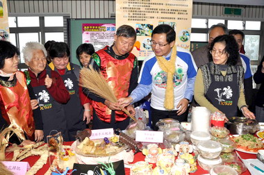 桃園八鄉鎮市樂齡學習資源中心聯合揭牌(圖)