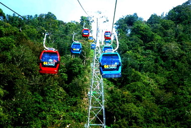 日月潭到九族纜車系統今舉行開幕典禮(圖)