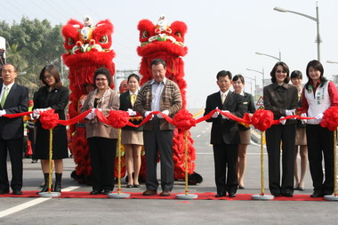 高雄楠梓德民新橋正式通車改善北高雄交通(圖)