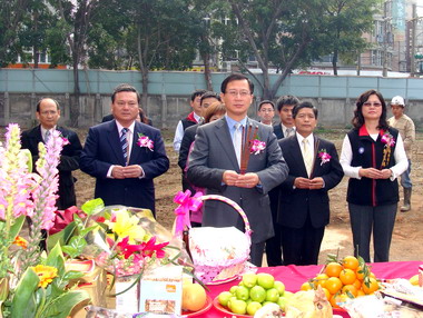 壽山高中工程舉行奠基動土典禮(圖)