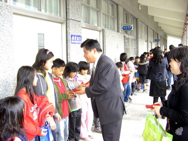 地利部落寒期英語知性課輔營今展開(圖)