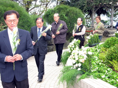 基隆辦228和平紀念日追思活動(圖)