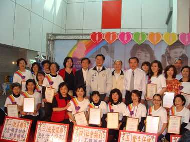 國際婦女節慶祝活動(圖)