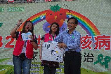 蘇煥智參加世界結核病日宣導活動(圖)