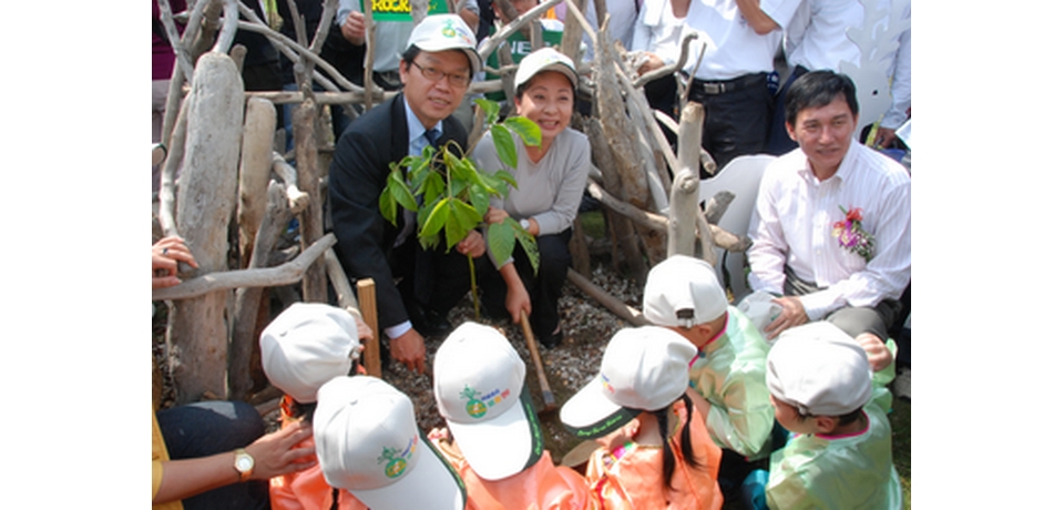 「森榮活虎、減碳任務」全民來植樹(圖)