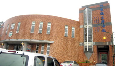 竹東鎮立游泳池5月1日重新營運(圖)