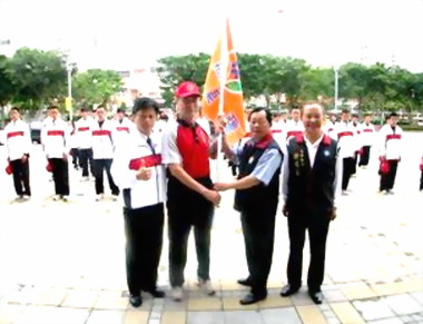 劉政鴻授旗全中運代表隊(圖)