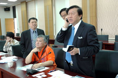 竹縣醫療資源倒數邱鏡淳盼帶進國際醫療(圖)