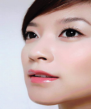 女人性感美唇 須靠保養(圖)