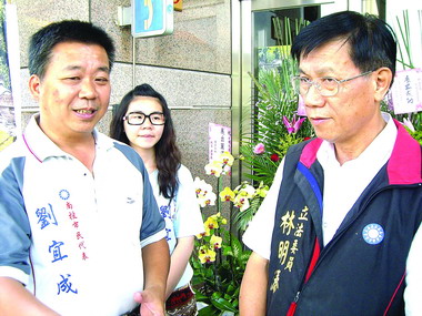 中興游泳池爭取改善 劉宜成的連任路加分(圖)