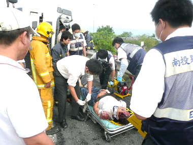 國道3號竹山交流道南下閘道車禍一死(圖)