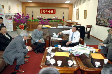 日商三化拜會邱鏡淳表達設廠意願(圖)