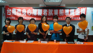 身心障礙者變髮圖強準備好就業(圖)