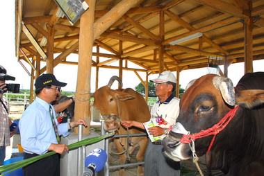 南縣老牛的家揭牌儀式(圖)