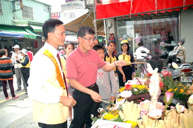 竹市舉行佛誕浴佛活動(圖)