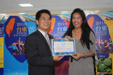 台東-香港包機直航踩線團行程圓滿(圖)