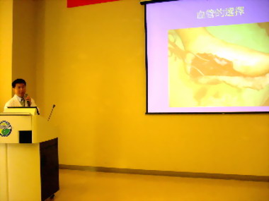 腳跟皮膚掀脫傷游離皮瓣重建治好腳跟(圖)