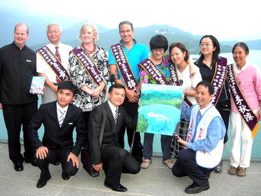 日月潭涵碧樓展出腦麻畫家黃美廉作品(圖)