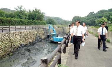 許明財視查三防治水患工程執行進度(圖)
