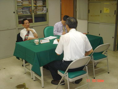 洪昭男、楊美鈴巡查地方建設接受人民陳情(圖)