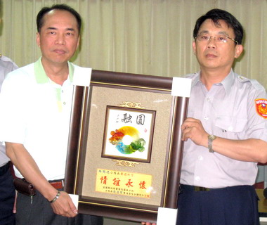 羅東偵查隊小隊長林賜德榮退(圖)